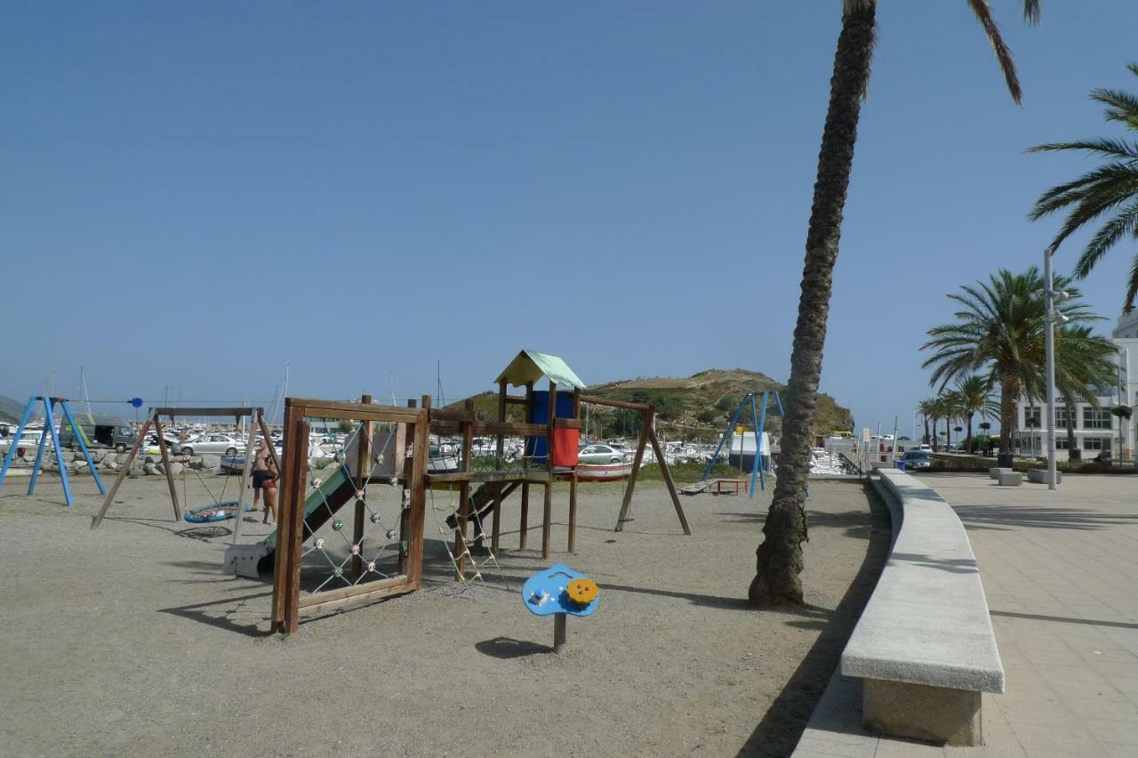 Platja Del Port Lejlighed Llança Eksteriør billede